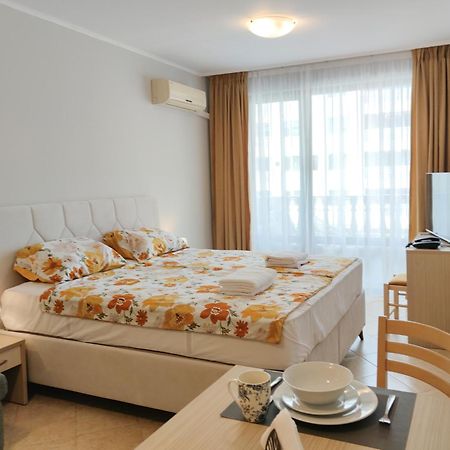 Royal Sun Holiday Apartments サニービーチ エクステリア 写真